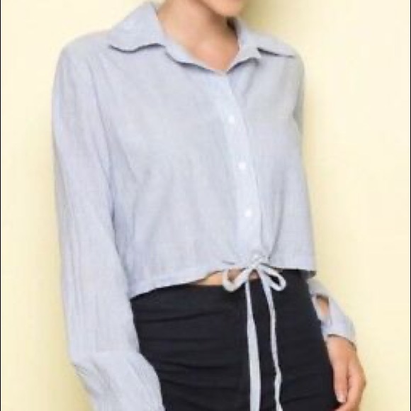 Brandy Melville Cropped Collar Shirt - Picture 6 of 7